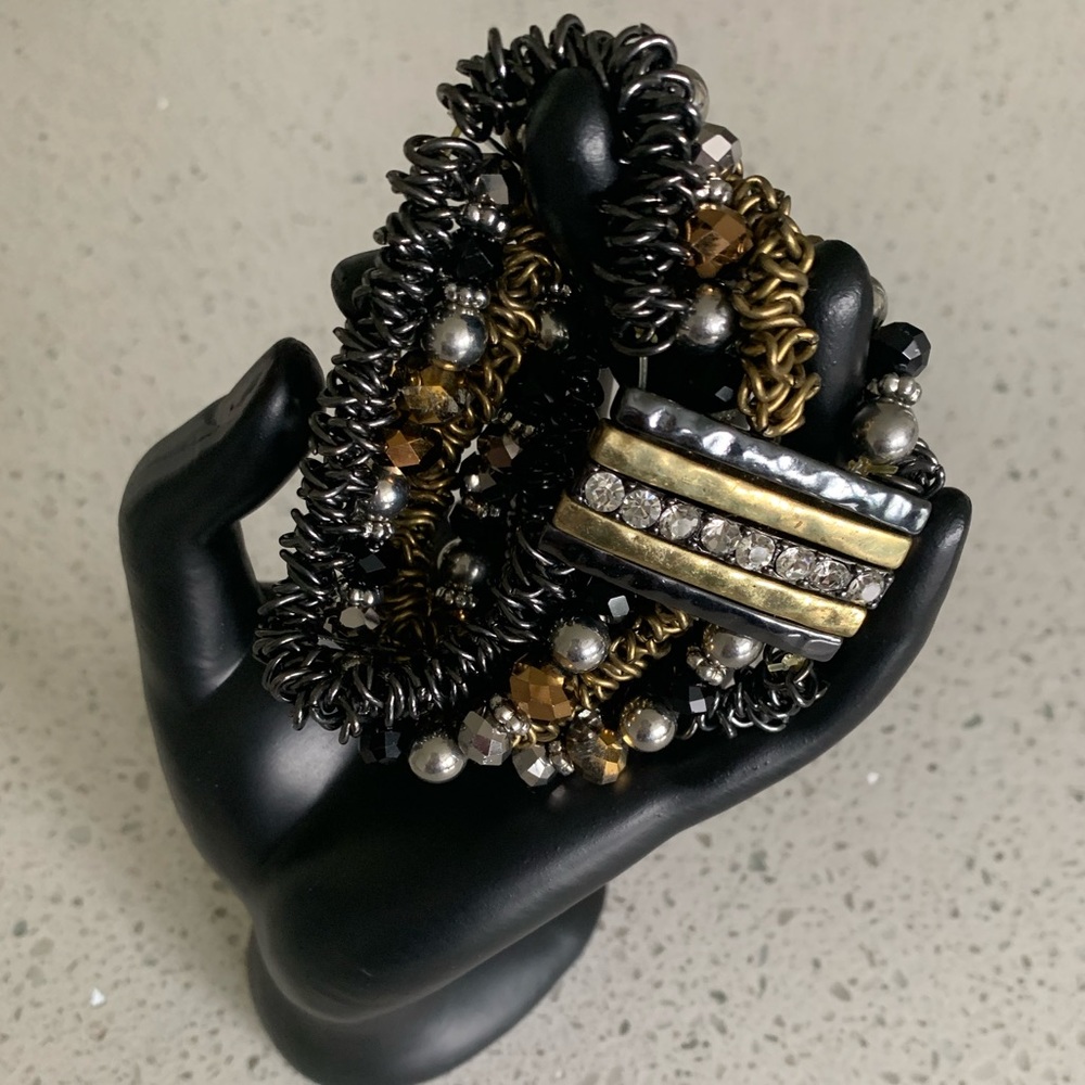 NWOT — Costume Jewelry — Metal & Beaded Bracelet